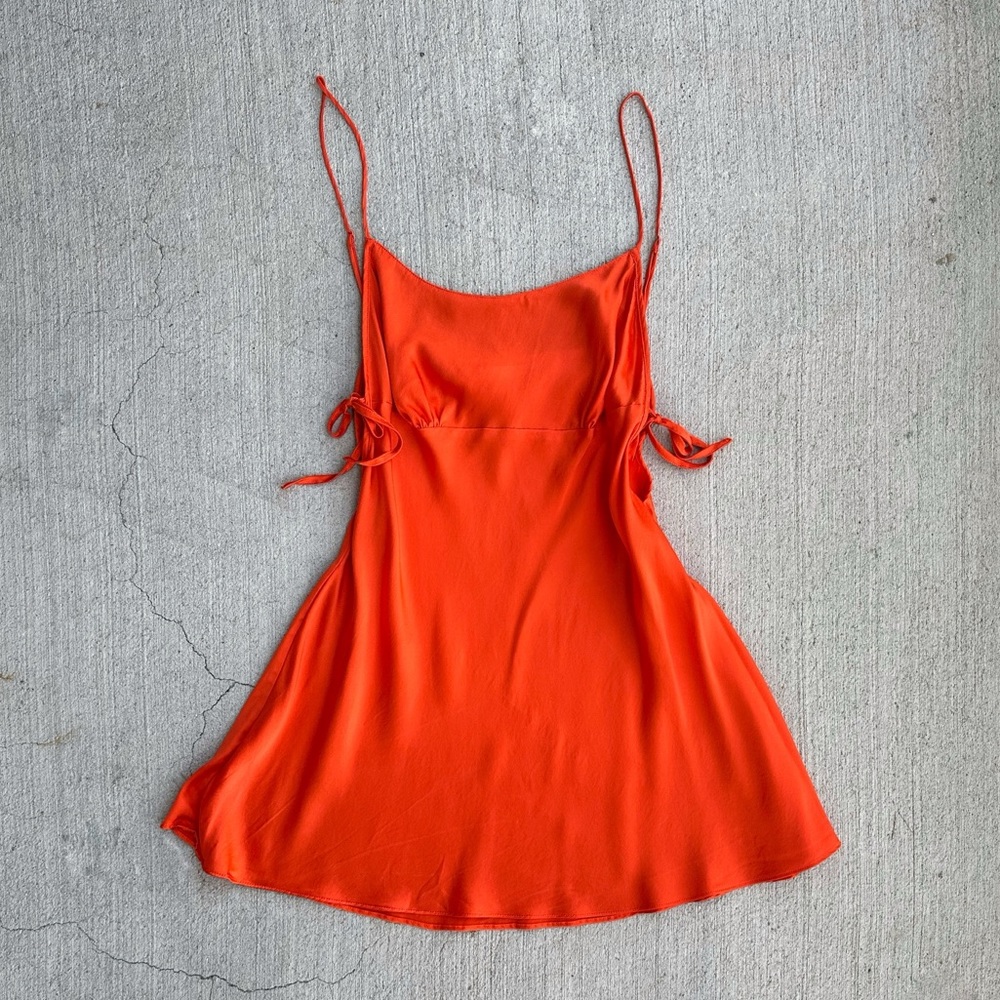 1999 vintage victoria’s secret orange satin slip